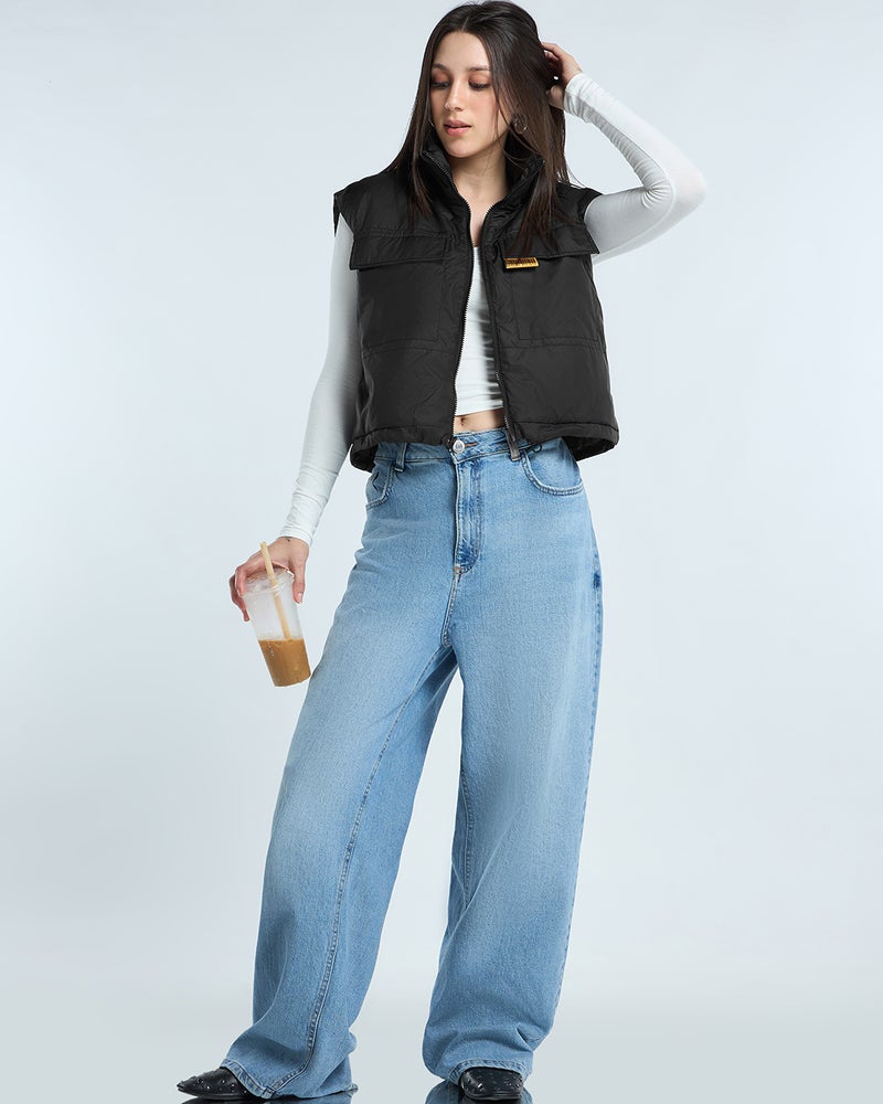 bewakoof Women's Black Oversized Gilet Jacket - Image 4